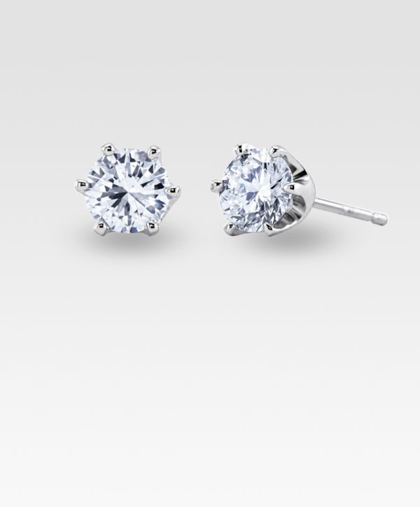 ダイヤモンドピアス0.610ct(プラチナ)
